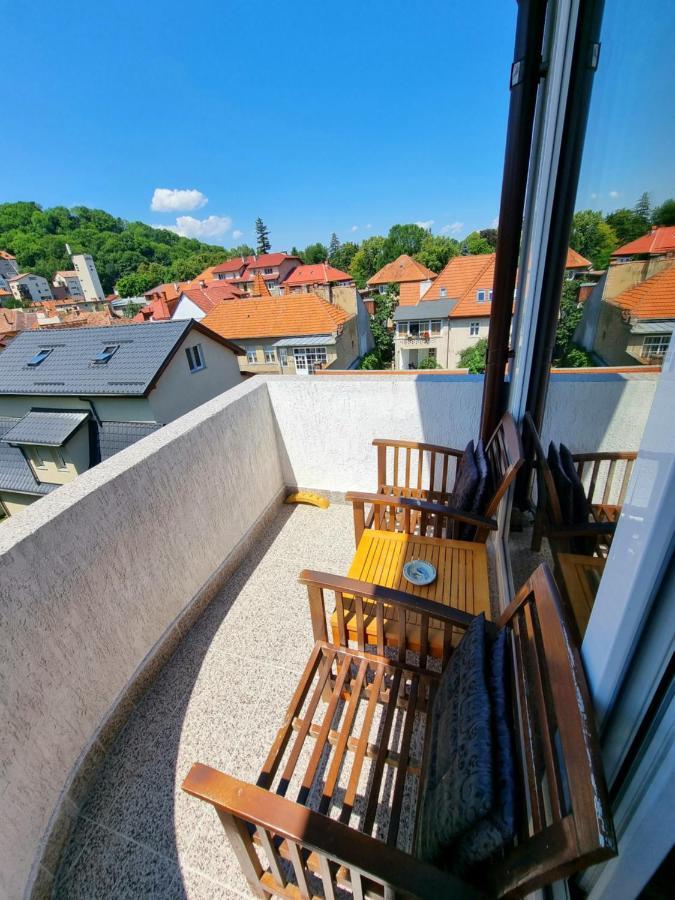 Toma Boutique Lägenhet Braşov Exteriör bild