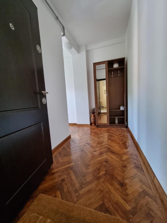 Toma Boutique Lägenhet Braşov Exteriör bild