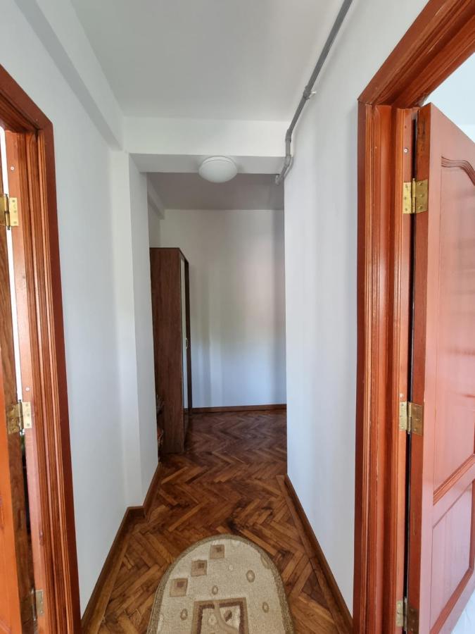 Toma Boutique Lägenhet Braşov Exteriör bild