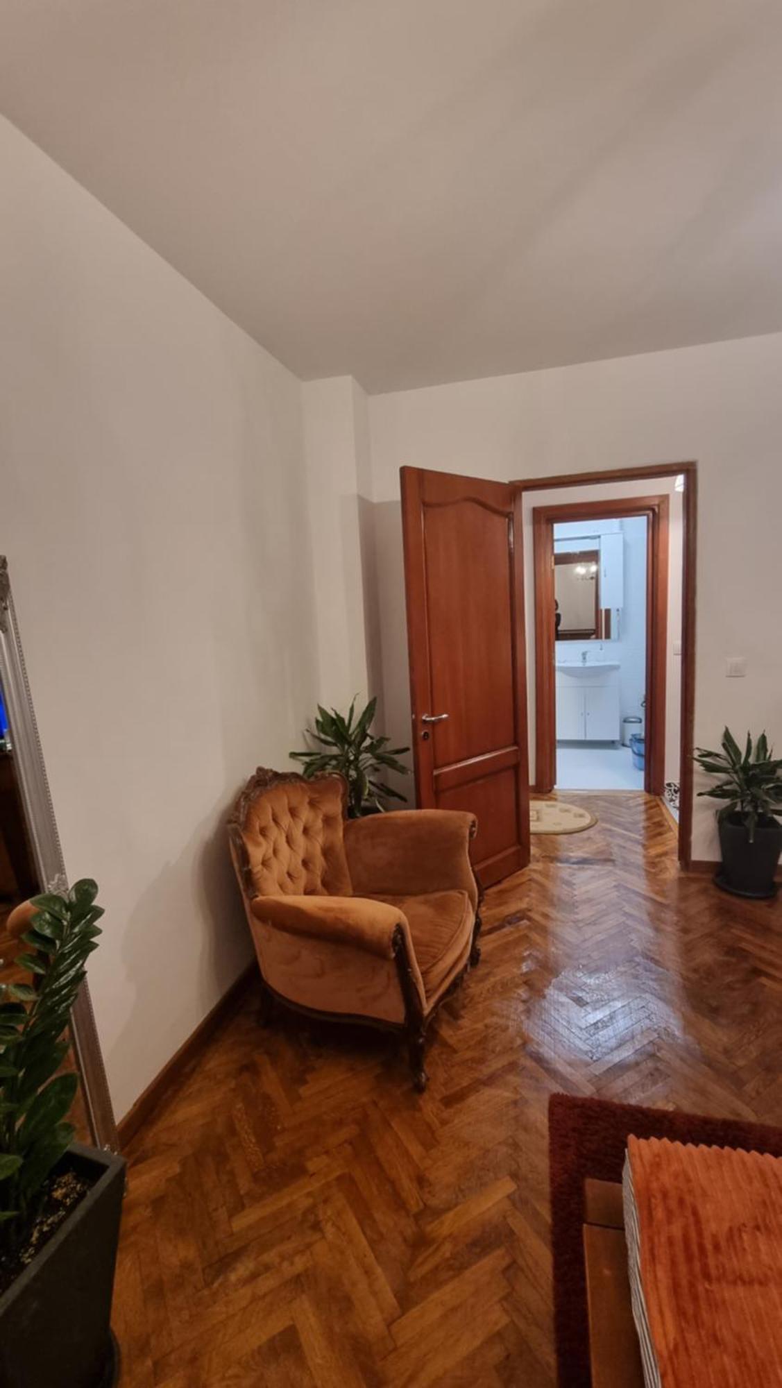 Toma Boutique Lägenhet Braşov Exteriör bild